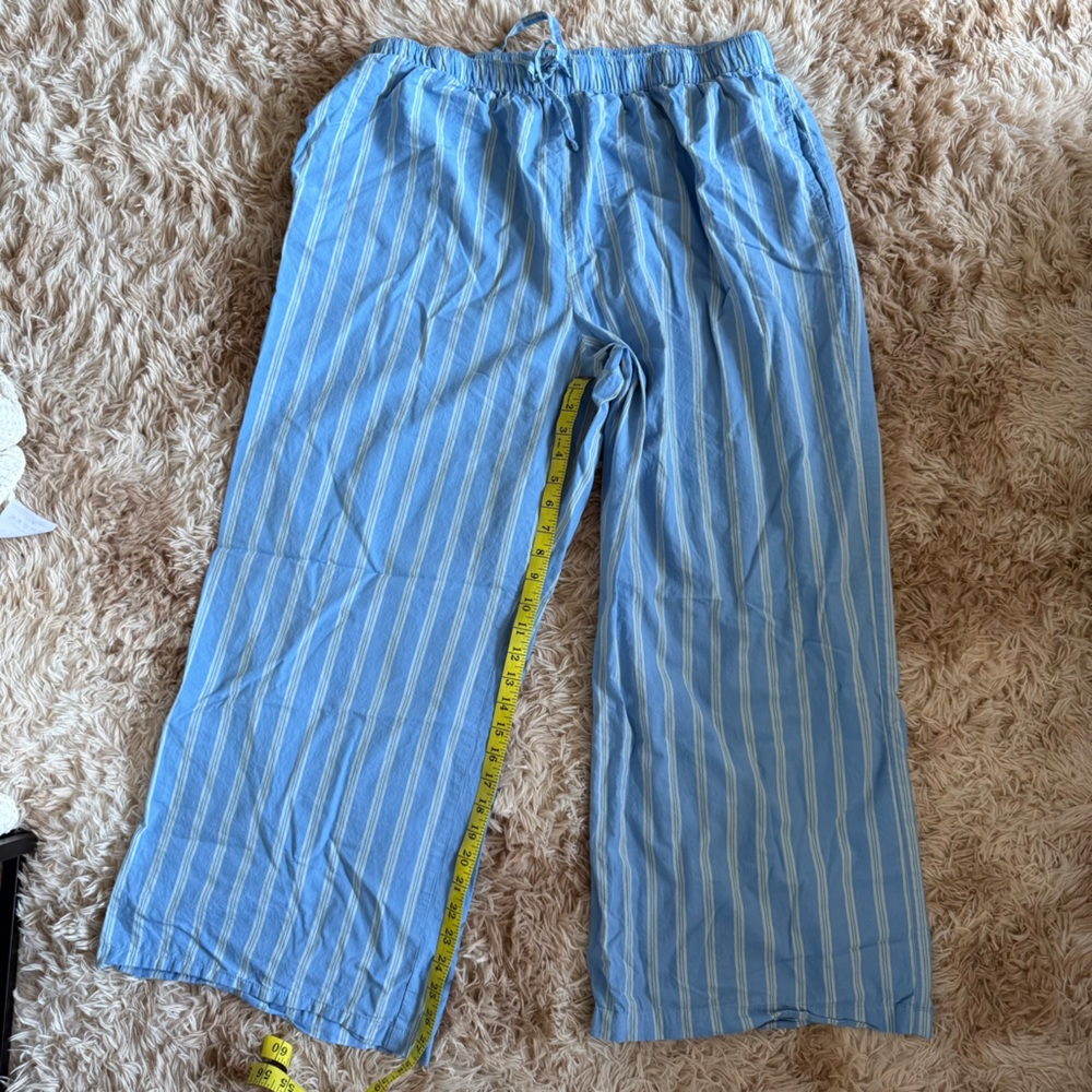 Old Navy Light Blue Striped Lounge Pants